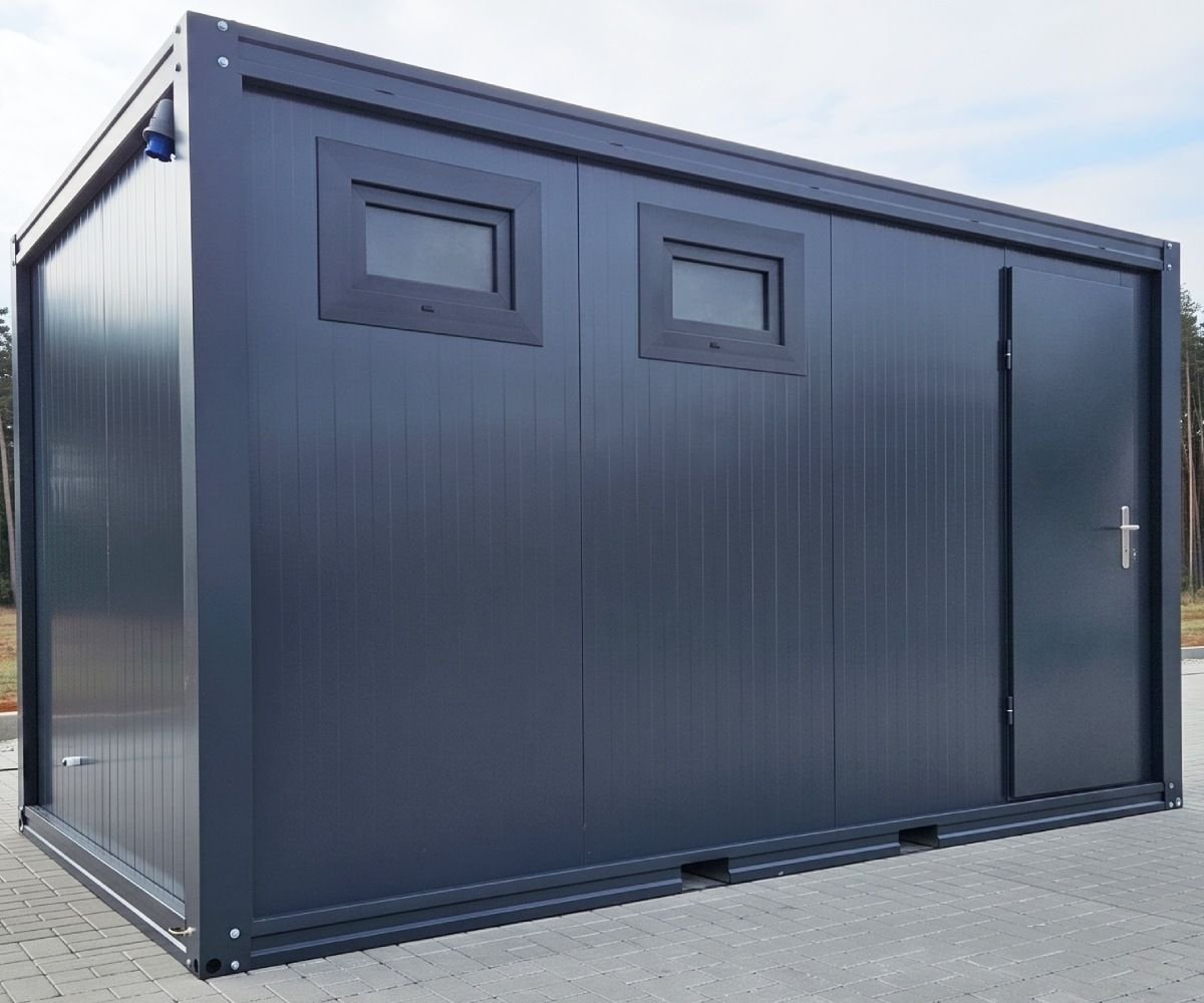 Sanitärcontainer 4×2 m RAL7016 – 4 WC-Kabinen & 4 Pissoirs - Image 10