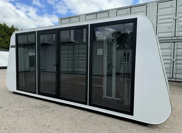 Stahlworks Eco 6000 A (2024) – Modularer Wohn- und Bürocontainer mit Sanitärbereich